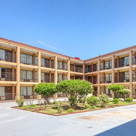 Oyo Hotel Decatur I-20 East & Wesley Club Dr Εξωτερικό φωτογραφία
