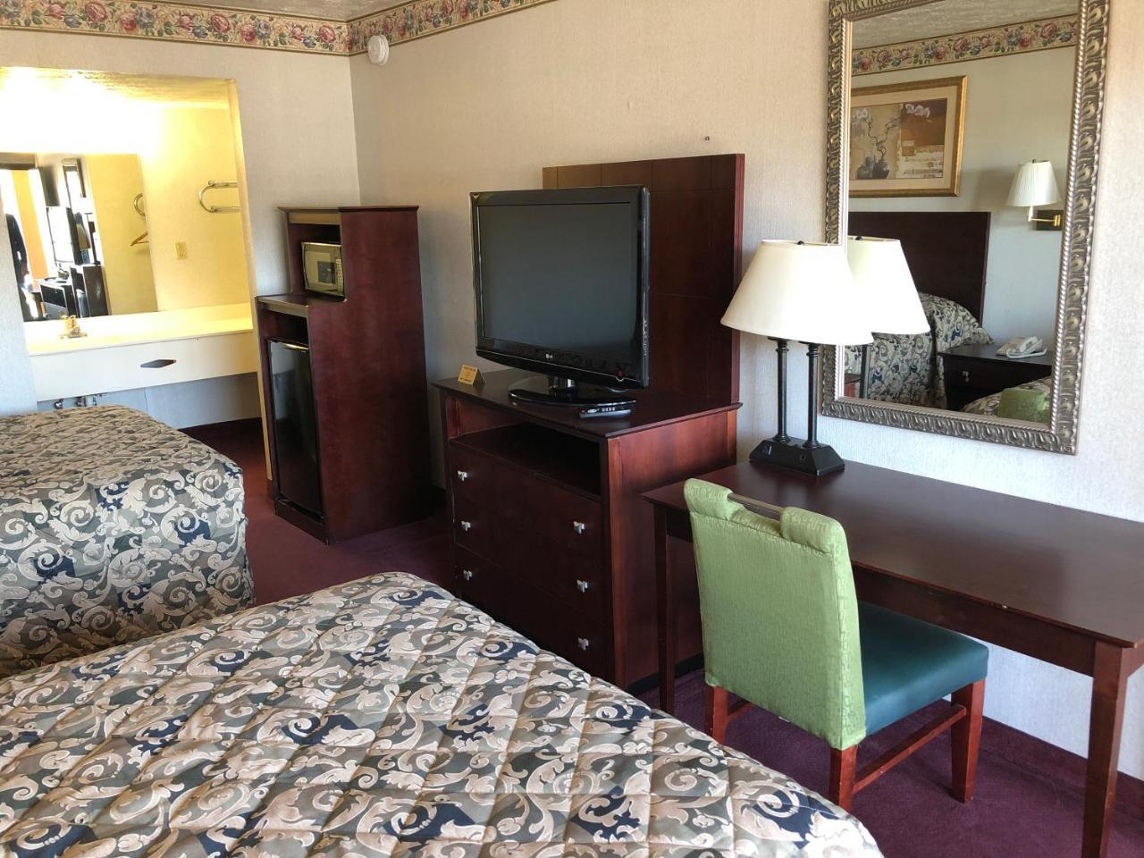 Oyo Hotel Decatur I-20 East & Wesley Club Dr Εξωτερικό φωτογραφία